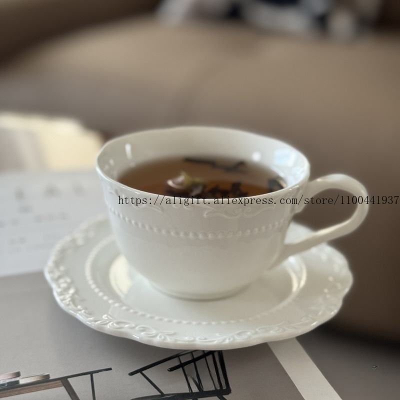 French Light Luxury Embossed F - Espresso Cup Saucer 评论和价格